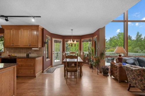 158 Valley Glen Heights Nw, Calgary, AB 