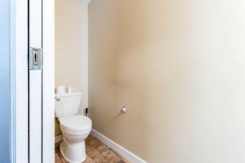 144 Midbend Place Se, Calgary, AB 