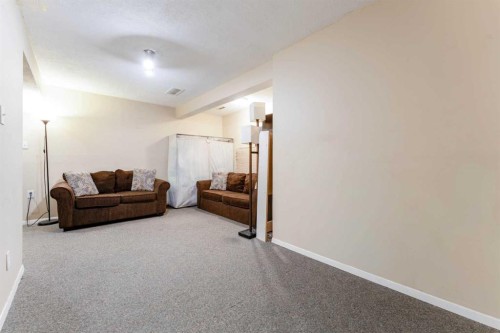 144 Midbend Place Se, Calgary, AB 