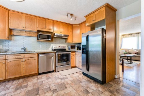 144 Midbend Place Se, Calgary, AB 