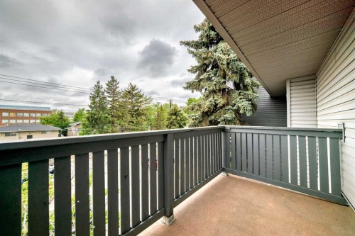 305-10838 108 Street Nw, Edmonton, AB 