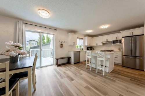 19 Drake Landing Way, Okotoks, AB 