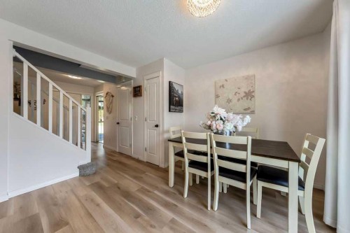 19 Drake Landing Way, Okotoks, AB 