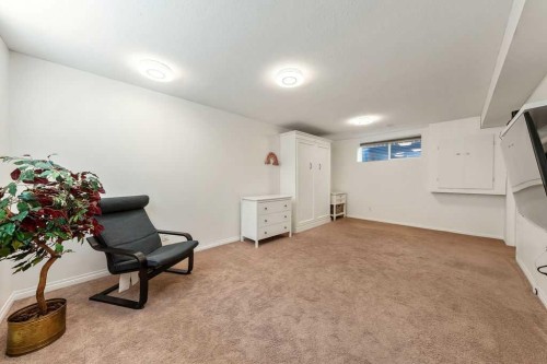 19 Drake Landing Way, Okotoks, AB 