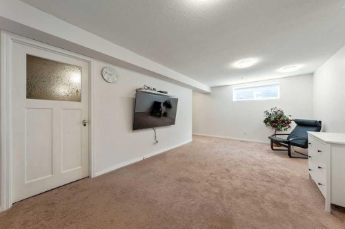 19 Drake Landing Way, Okotoks, AB 