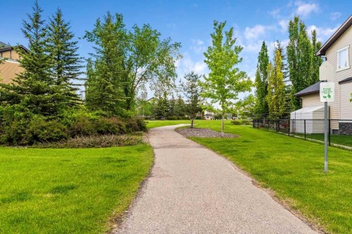 19 Drake Landing Way, Okotoks, AB 