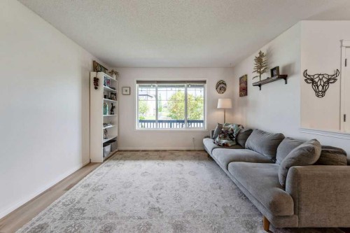 19 Drake Landing Way, Okotoks, AB 
