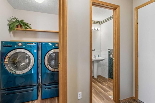 132 Hidden Ranch Crescent Nw, Calgary, AB 