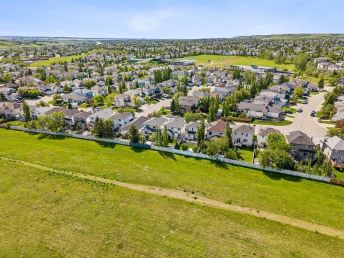 132 Hidden Ranch Crescent Nw, Calgary, AB 