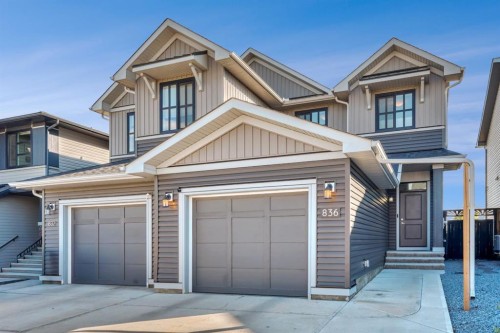 836 Seton Circle Se, Calgary, AB 