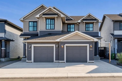 836 Seton Circle Se, Calgary, AB 