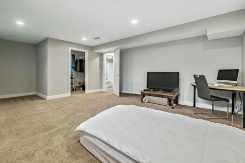 1013 3Rd Avenue Sw, Diamond Valley, AB 