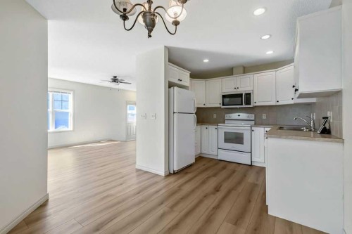 1013 3Rd Avenue Sw, Diamond Valley, AB 