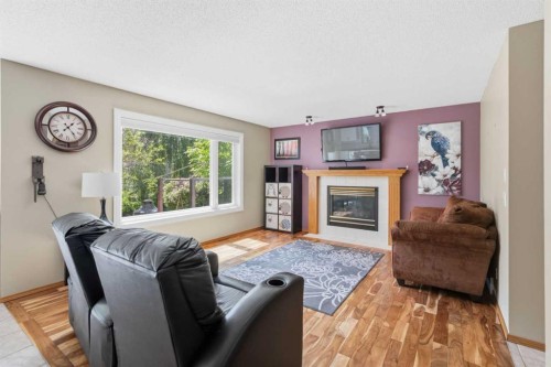 142 Riverview Circle Se, Calgary, AB 