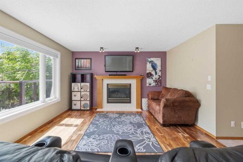 142 Riverview Circle Se, Calgary, AB 