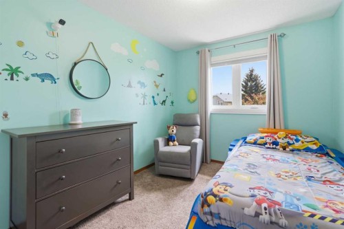 142 Riverview Circle Se, Calgary, AB 