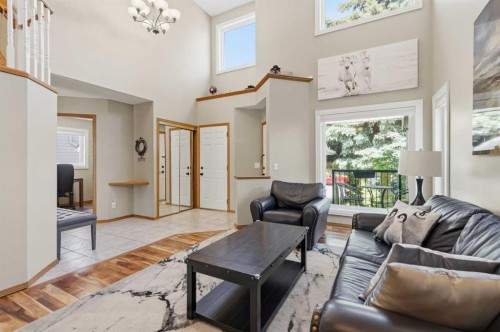 142 Riverview Circle Se, Calgary, AB 