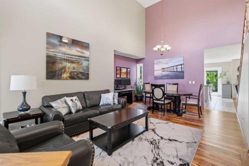 142 Riverview Circle Se, Calgary, AB 