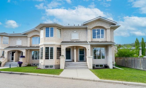 8-120 Ross Avenue  Cochrane, AB T4C 2E5