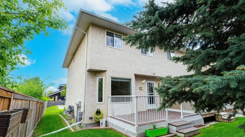 8-120 Ross Avenue, Cochrane, AB 