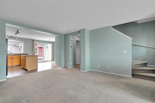 207 Mckenzie Towne Gate Se, Calgary, AB 