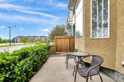 207 Mckenzie Towne Gate Se, Calgary, AB 