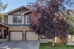 35 Hidden Creek Rise NWCalgary, AB T3A 6L3