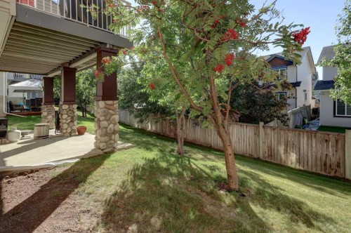 35 Hidden Creek Rise Nw, Calgary, AB 