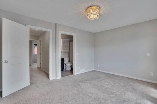 531 Evansborough Way Nw, Calgary, AB 