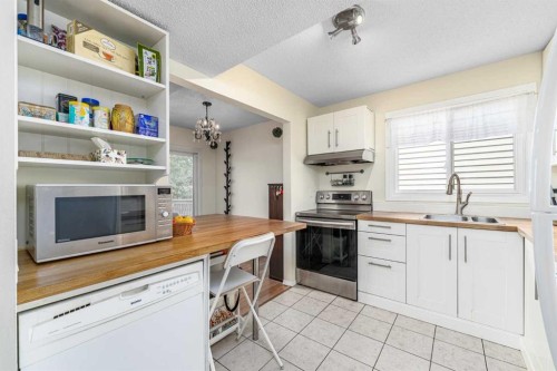 1455 Berkley Drive Nw, Calgary, AB 