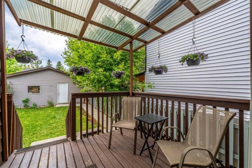 1455 Berkley Drive Nw, Calgary, AB 