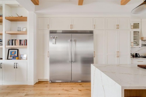 2440 31 Avenue Sw, Calgary, AB 