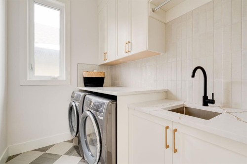 2440 31 Avenue Sw, Calgary, AB 