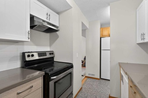 408-2520 Palliser Drive Sw, Calgary, AB 