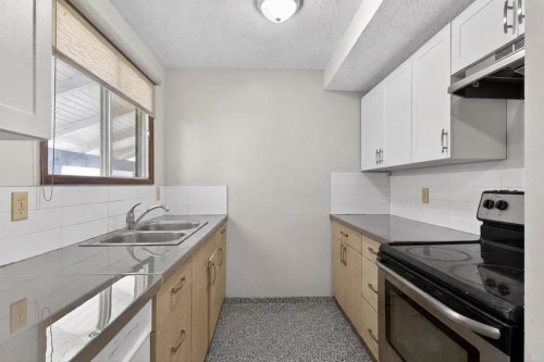 408-2520 Palliser Drive Sw, Calgary, AB 