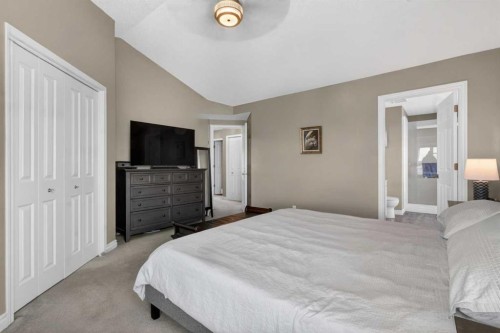 210 Douglas Ridge Place Se, Calgary, AB 