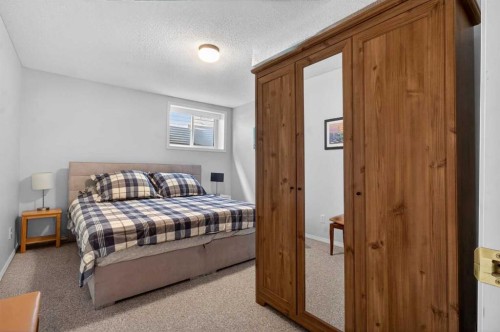 210 Douglas Ridge Place Se, Calgary, AB 