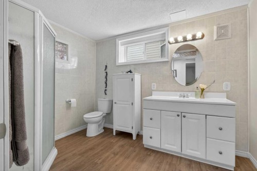 210 Douglas Ridge Place Se, Calgary, AB 