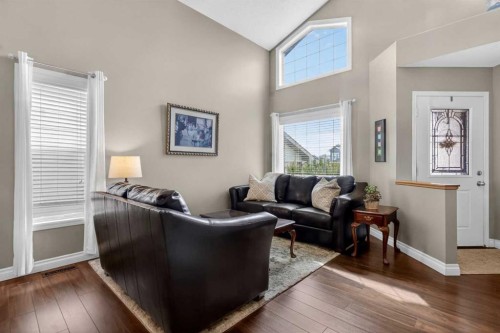 210 Douglas Ridge Place Se, Calgary, AB 