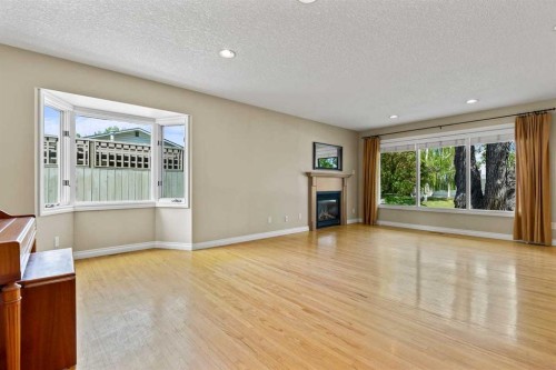 10731 Maplebend Drive Se, Calgary, AB 