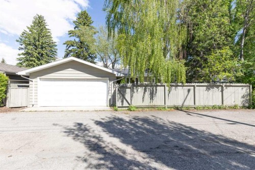 10731 Maplebend Drive Se, Calgary, AB 