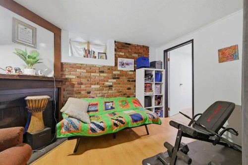 203 42 Avenue Sw, Calgary, AB 