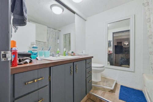 203 42 Avenue Sw, Calgary, AB 