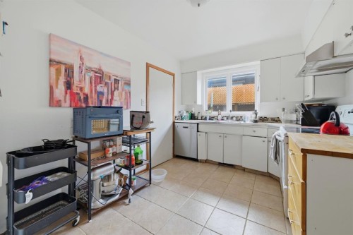203 42 Avenue Sw, Calgary, AB 