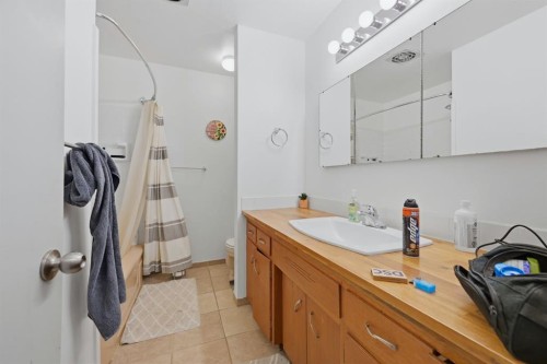 203 42 Avenue Sw, Calgary, AB 