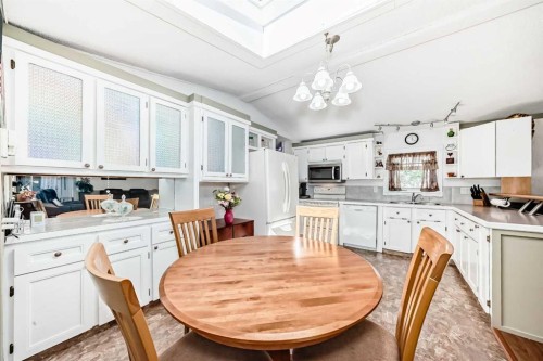 169-6724 17 Avenue Se, Calgary, AB 
