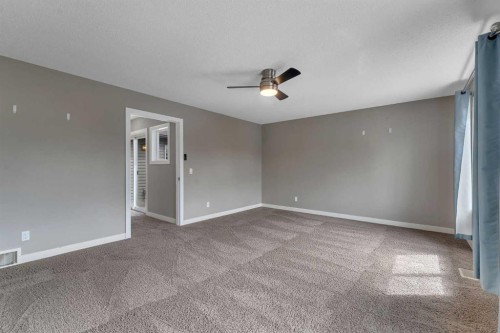 240 Elgin Meadows Way Se, Calgary, AB 