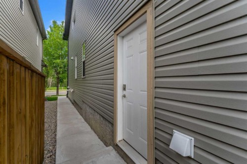 240 Elgin Meadows Way Se, Calgary, AB 