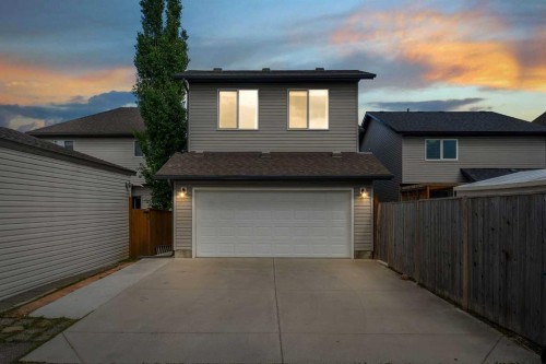 240 Elgin Meadows Way Se, Calgary, AB 