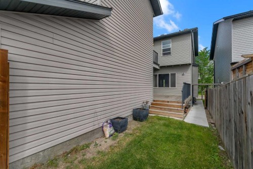 240 Elgin Meadows Way Se, Calgary, AB 